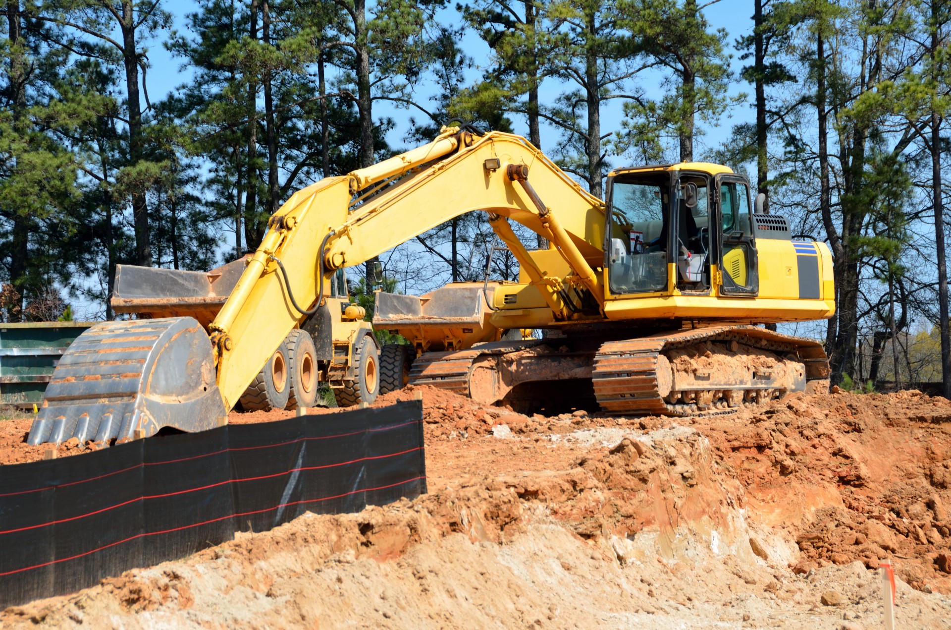 heavy-construction-equipment-1416847755go7